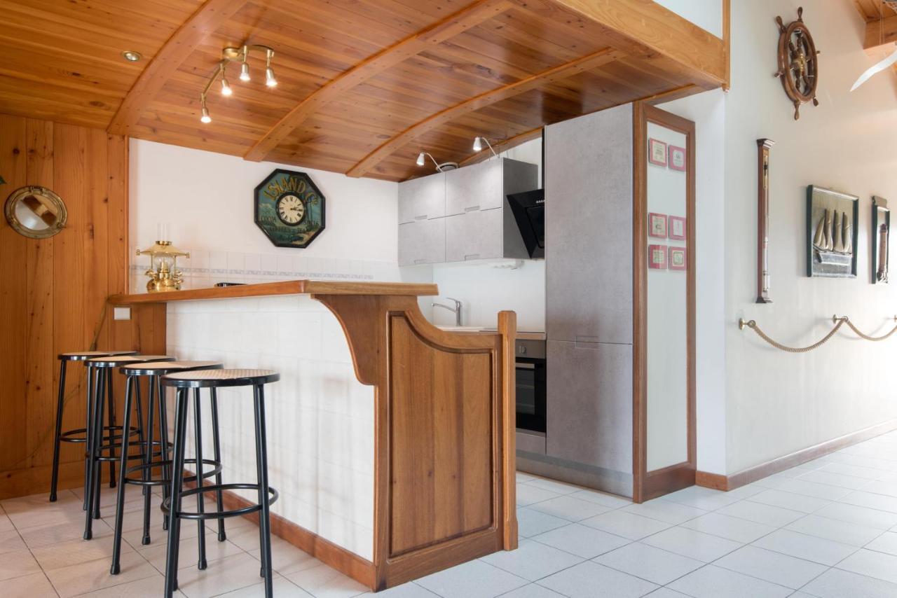 Maison Tremiere Ла Флот Екстериор снимка